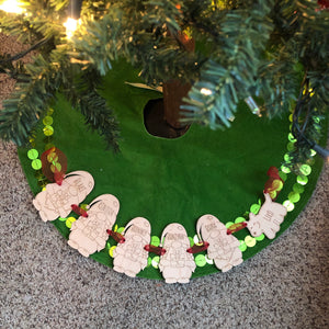 Gnome Family Wood Garland